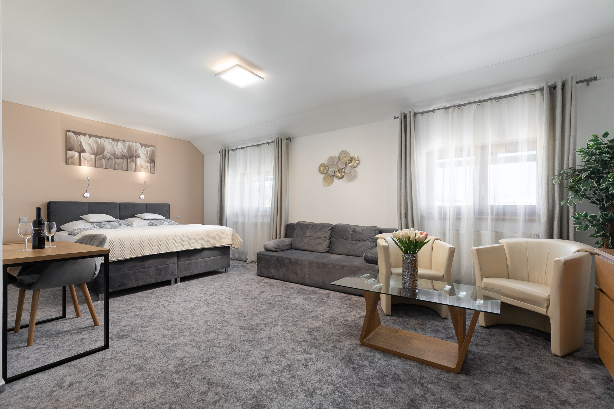 Deluxe room for 4 guests